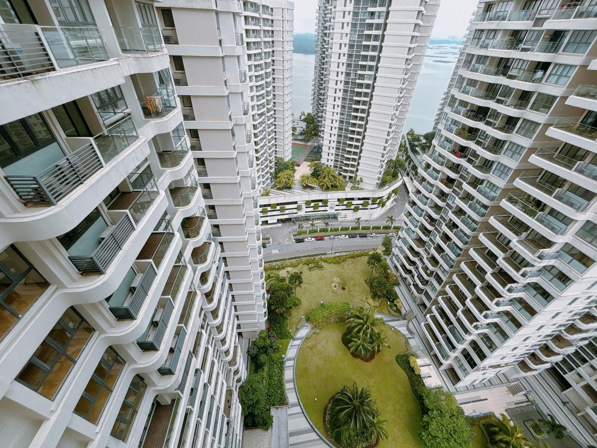 Pangsapuri Country Garden Danga Bay By Lions Bay Johor Bahru